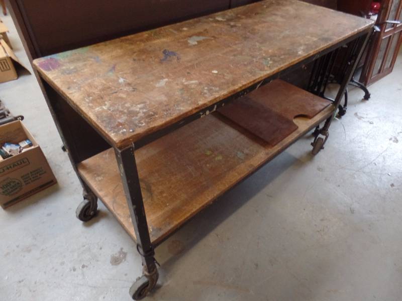 lot 622 image: NUTTING ROLLING WORK TABLE