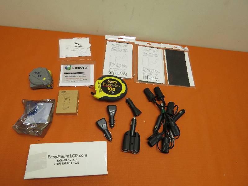 lot 23 image: Cell Phone Accessories