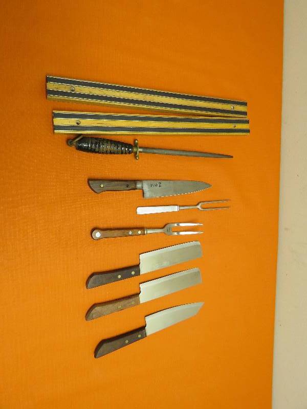 lot 34 image: Kitchen Knives
