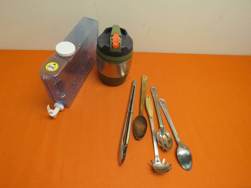 lot 51 image: Kitchen Lot