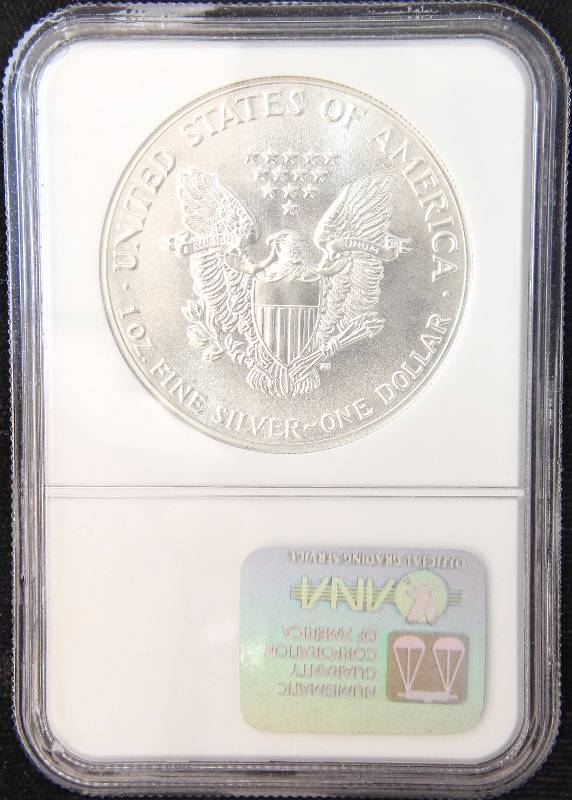 1986 AMERICAN SILVER EAGLE 1 TROY Oz. .999 FINE SILVER DOLLAR NGC MS69