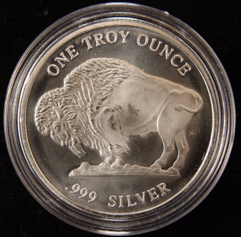 1 TROY OZ. .999 FINE SILVER INDIAN BUFFALO IN AIRTITE HOLDER