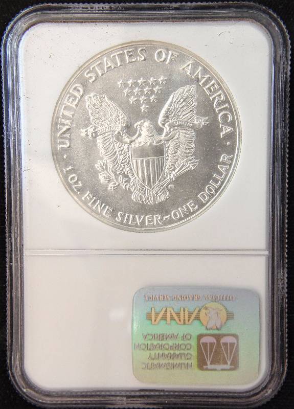 1988 AMERICAN SILVER EAGLE 1 TROY Oz. .999 FINE SILVER MS69 NGC