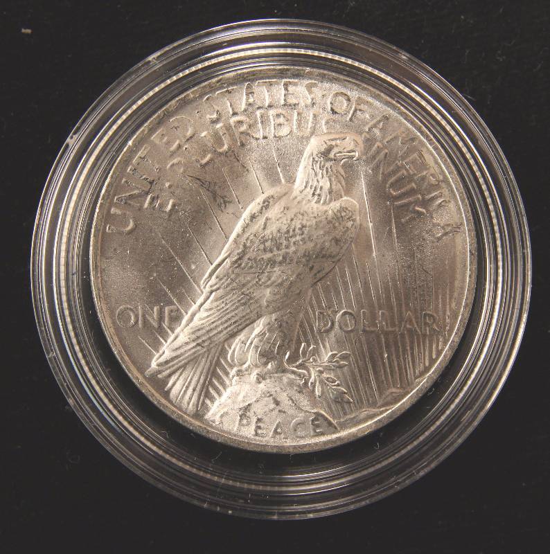 1922 PEACE SILVER DOLLAR UNC IN AIRTITE HOLDER