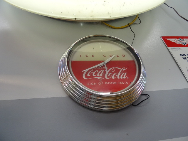 lot 54 image: Coca Cola wall mount lighted clock....