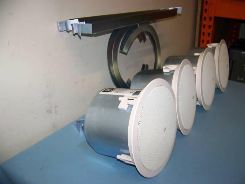 lot 61 image: (4) JBL, 6.5, In-Ceiling Loudspeakers  Speakers with Ceiling Tile Brackets