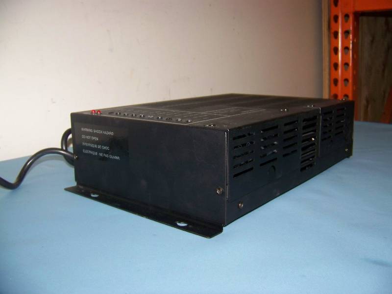lot 72 image: Bogen, 100W, Telephone Paging Amplifier  Amp