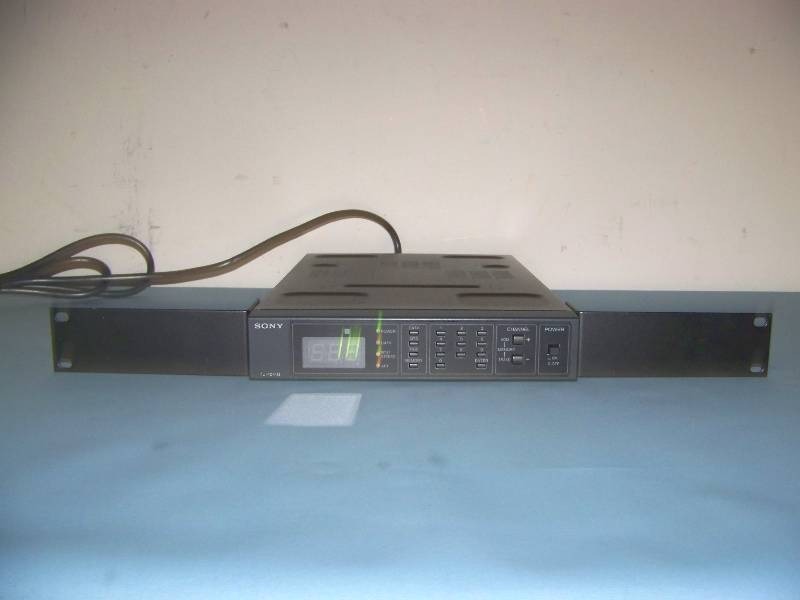 lot 104 image: Sony, Television  TV Tuner Unit