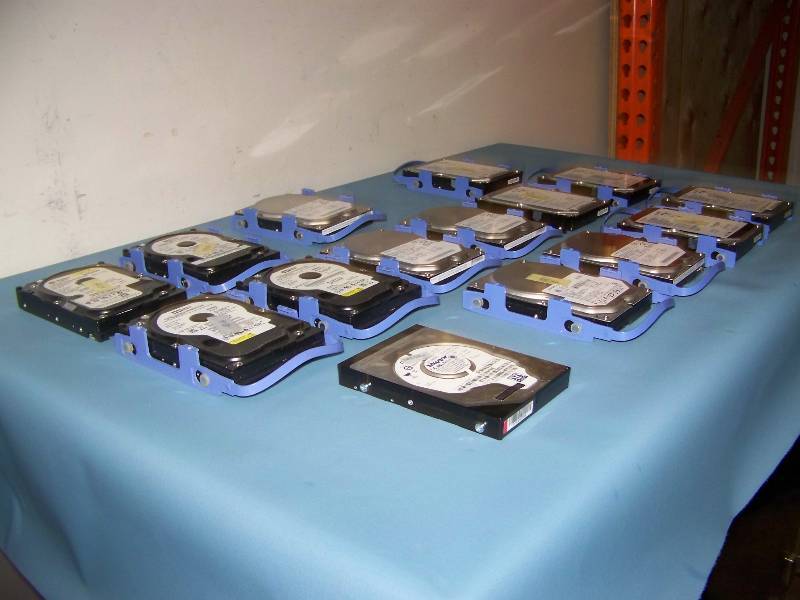 lot 105 image: (15) Computer Server, SATA (SATA HDD) Drives