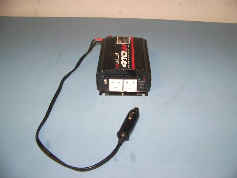 lot 106 image: Schumacher, 410W, Power Converter