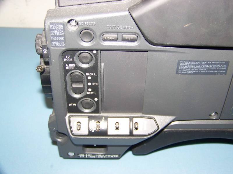 lot 113 image: Sony, DXC-D30WS, 169, Professional Video Camera and Camera Adapter