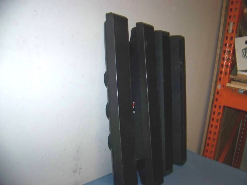 lot 147 image: (2 Pair) External Speakers for TVs  Televisions  Displays  Monitors