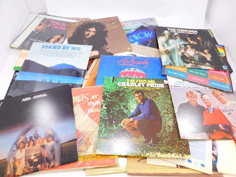 lot 37 image: Lot of Vinyl Record Albums