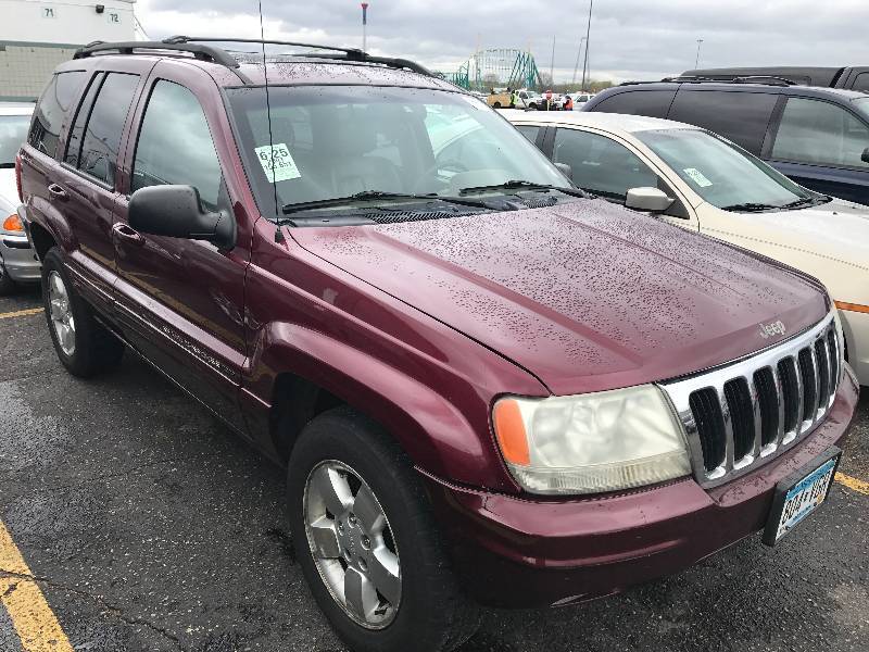 lot 15 image: 2001 Jeep Grand Cherokee Limited