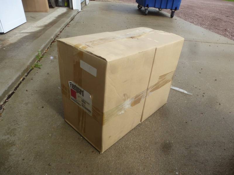 Fleet Guard Air Filter