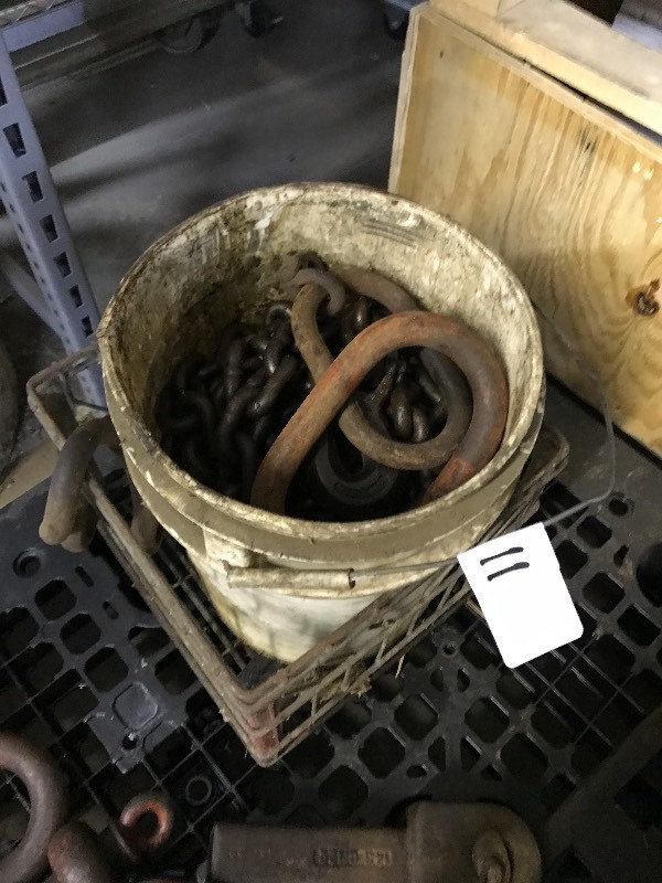 Bucket of chain and hook