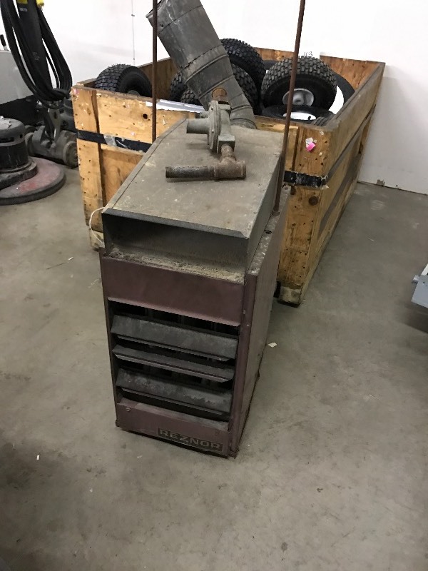 Reznor hanging gas heater