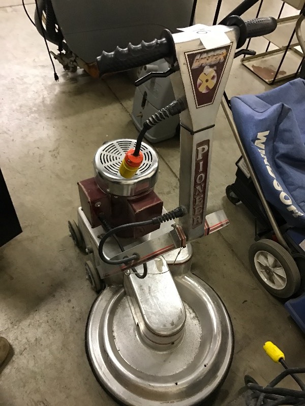 Floor scrubber  buffer