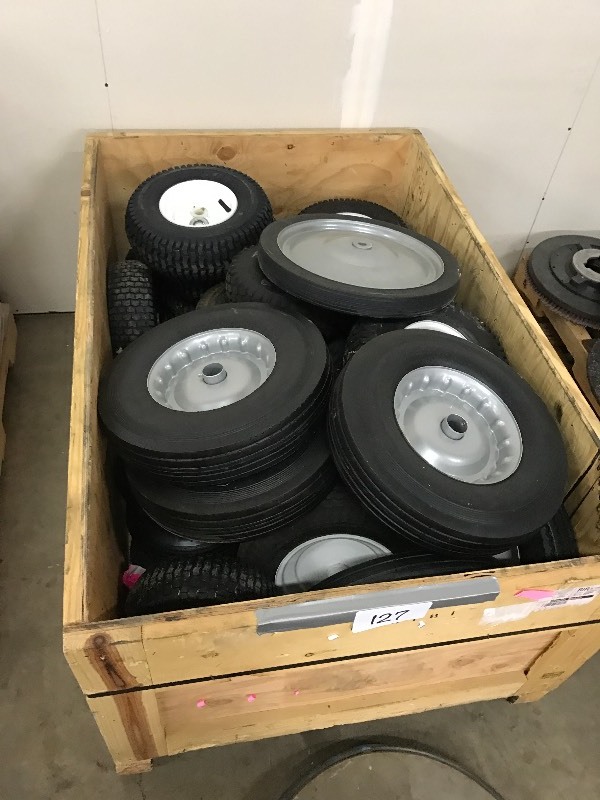 Lot of air tires