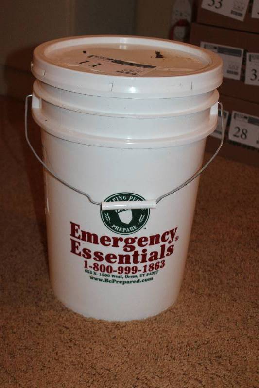 lot 11 image: Bucket of Emergency Essentials Hard Red Wheat