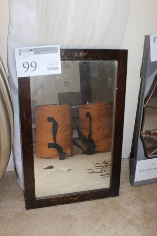 lot 99 image: Decorative Framed Wall Mirror