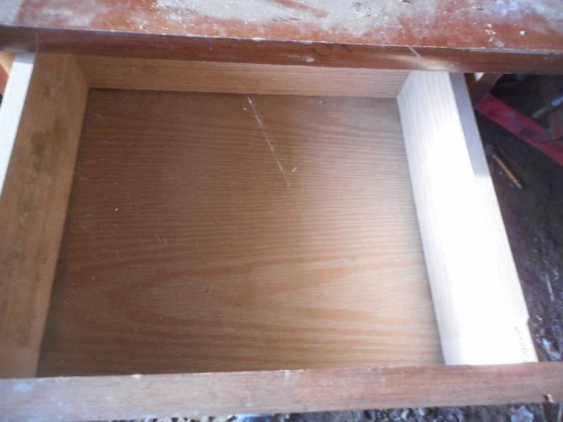 VINTAGE NIGHT STAND