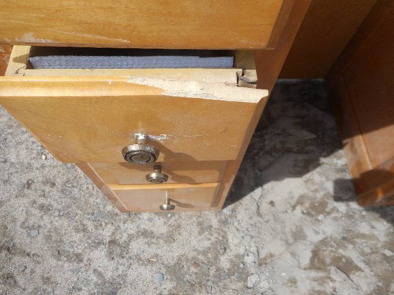 VINTAGE DESK