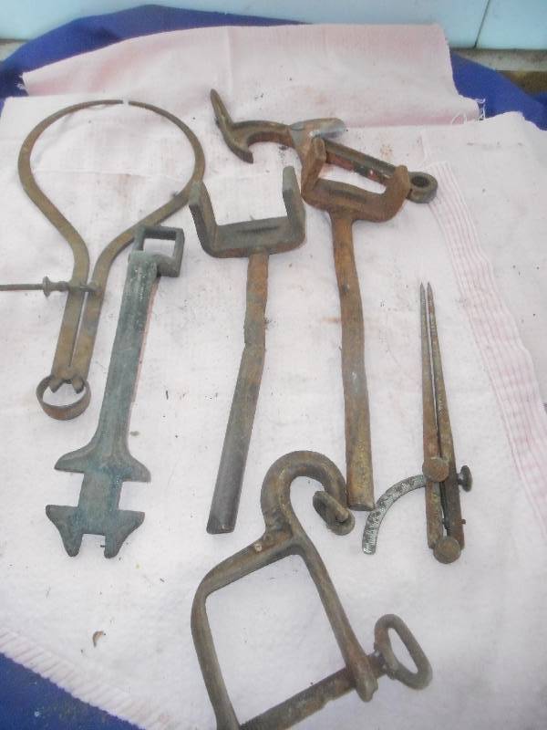 ANTIQUE TOOLS
