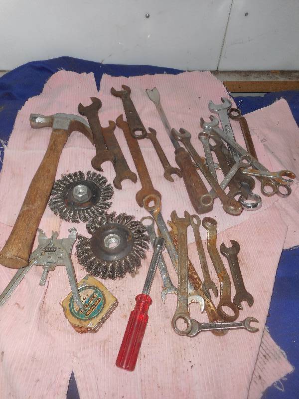 WRENCHES AND OTHER TOOLS TOO