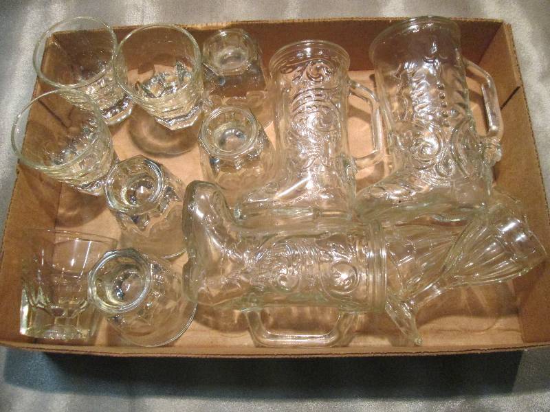 8 ShotCordial Glasses, 2 Stemmed C...