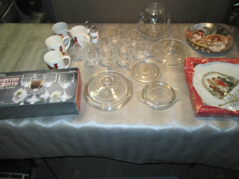 Goblet Set, 7 Creamers(syrup), 2 Co...