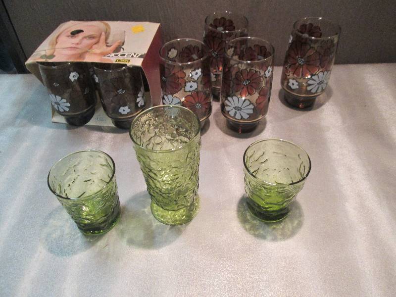 8 Vintage Libbey Tumblers, 3 Green ...