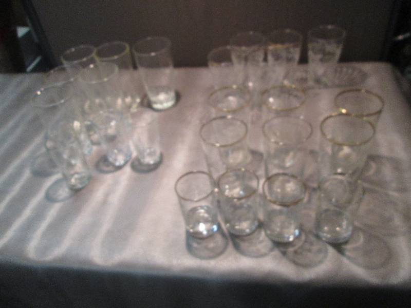 Large Lot of Water and Juice Glasse...