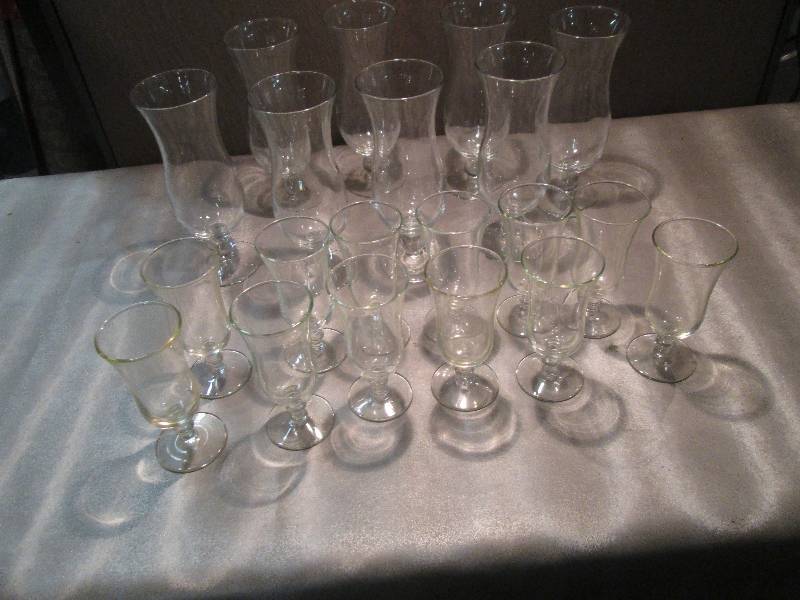 12 Stemmed Cordial Glasses, 8 Hurri...