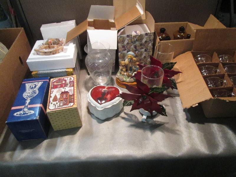 Boxed Collectibles, Votives, Punch ...