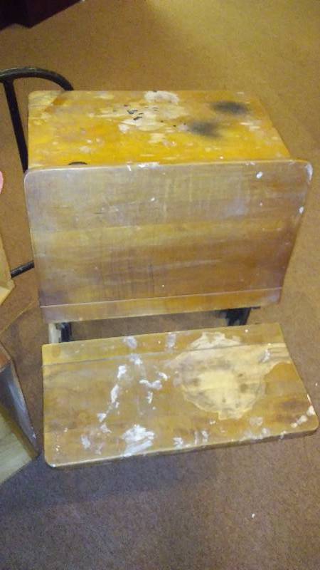 lot 30 image: Antique School Desk