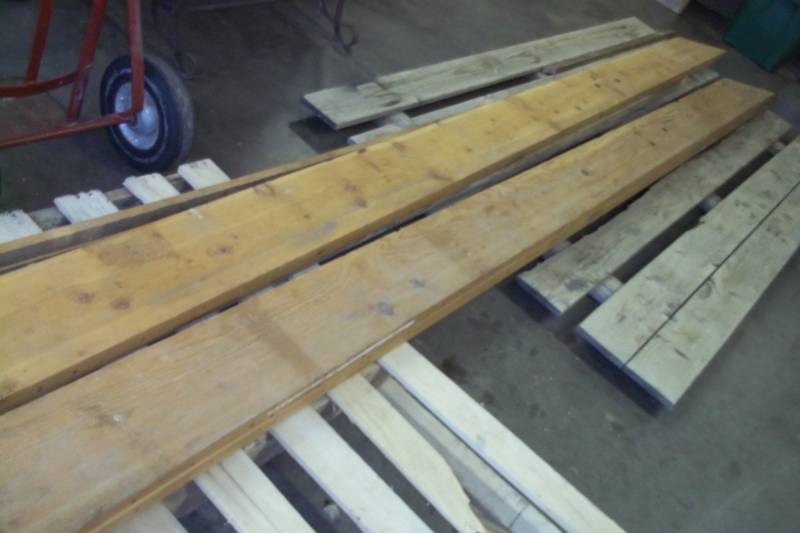 lot 205 image: 3 - 2 x 8 x 14   and one 2 x 6 x14