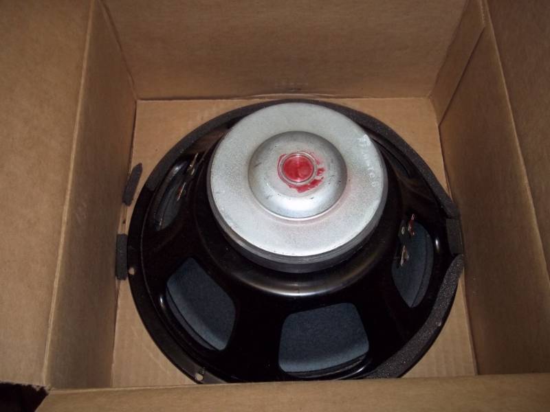 lot 68 image: 12 Woofer #700711