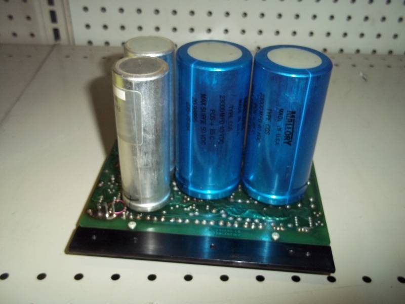lot 78 image: Large Resistors