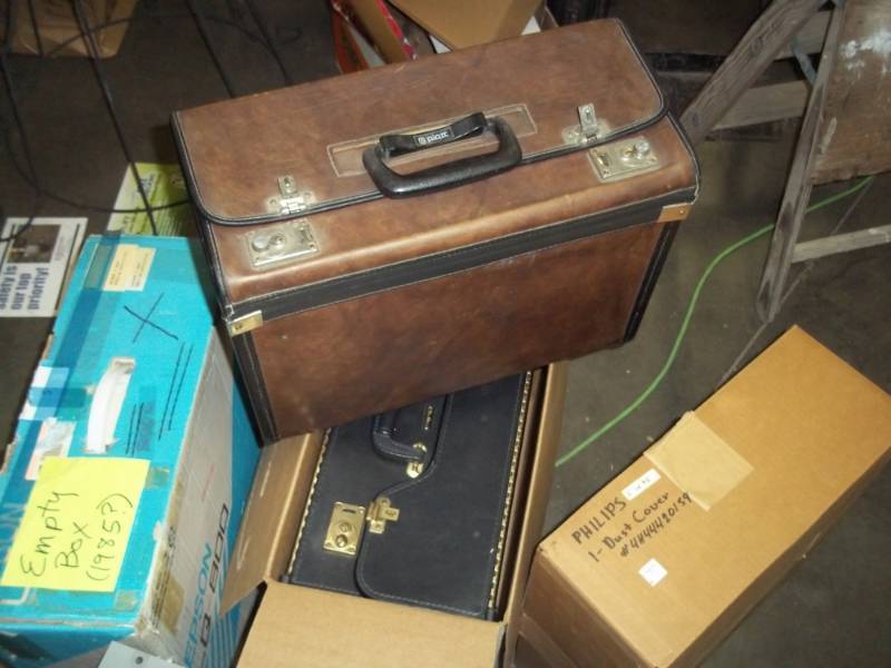 lot 97 image: 2 Heavy Duty Catalog Cases one with original BoxPhilips Dust Covers # 4H44420159
