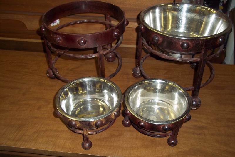 lot 133 image: 3 Dog Dishes and 4 Stands