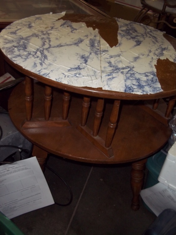 lot 185 image: End Table with rotating Tip
