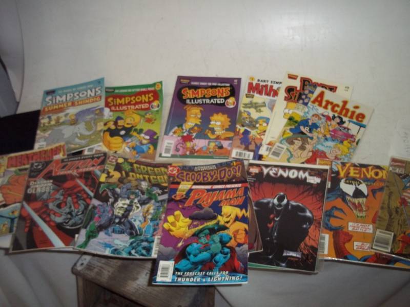 lot 187 image: Vintage Comic Books