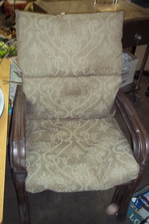 lot 225 image: 2 outdoor chairs one with cushion