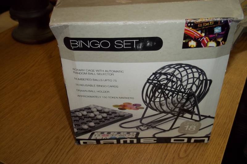 lot 230 image: Bingo Set