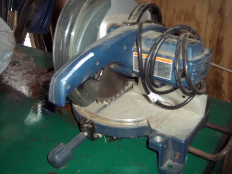 lot 22 image: Ryobi Miter saw 10