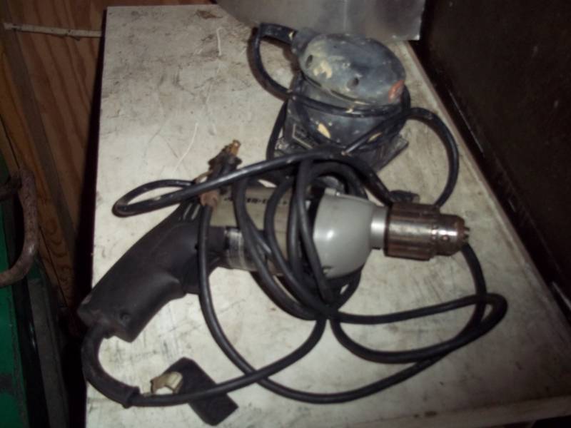 lot 25 image: Drill and palm sander