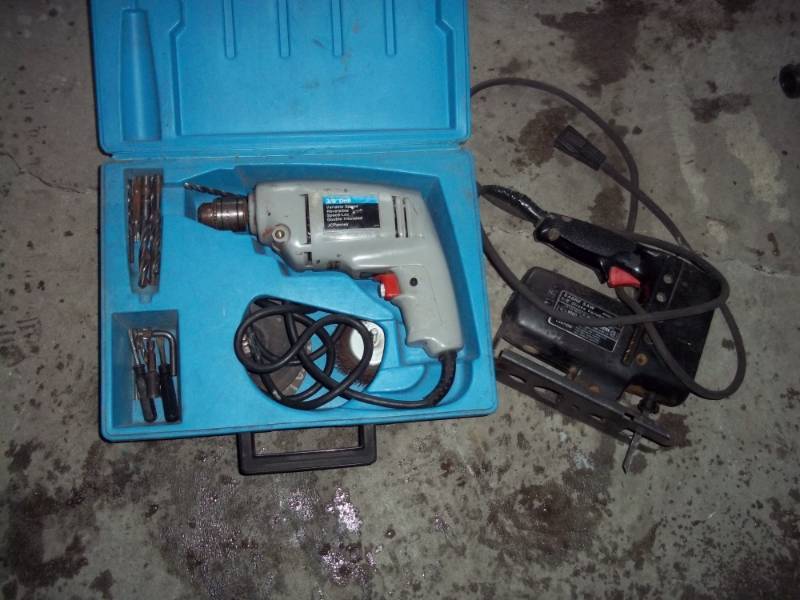 lot 37 image: Drill and Jig Saw
