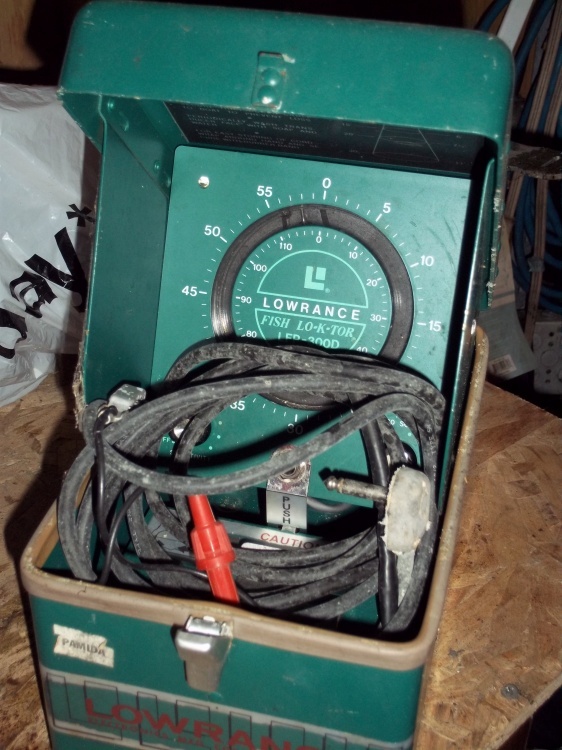 lot 54 image: Lowrance fish locator fp-300d