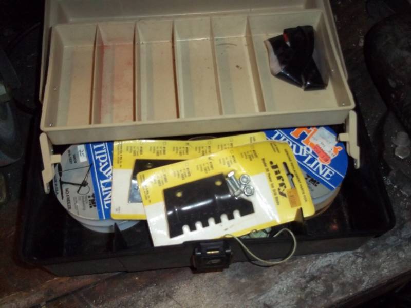 lot 107 image: Tackle box with Jiffy auger blades